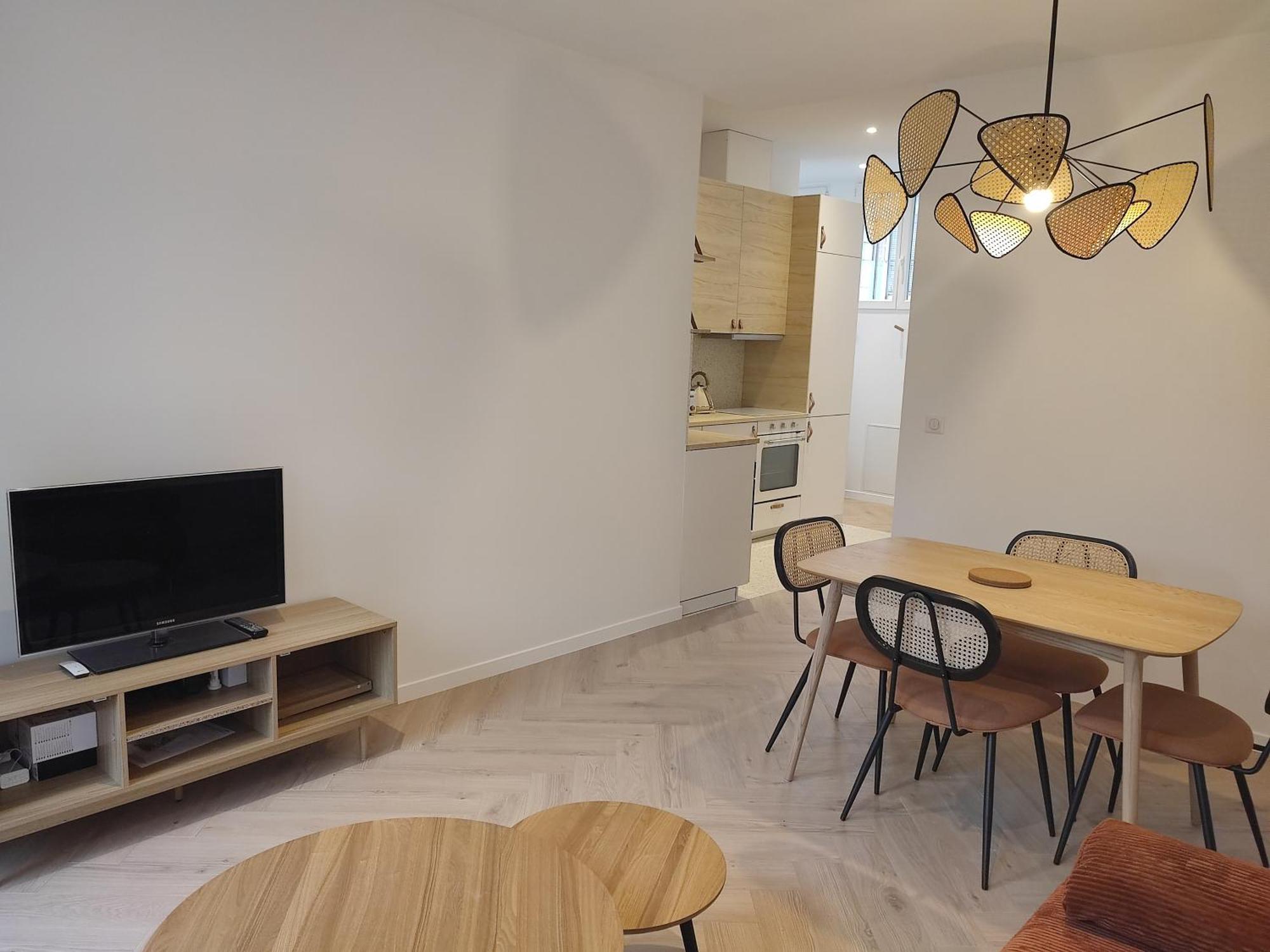 Appartement D'Architecte Avec Vue Sur Jardin Ла-Курнёв Экстерьер фото